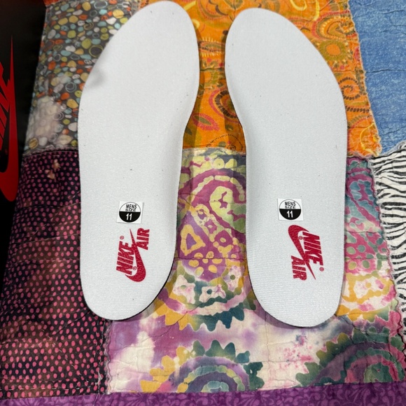 Jordan 1 Lost & Found, men's size 11.0 (OPEN TO OFFERS) - Picture 6 of 8